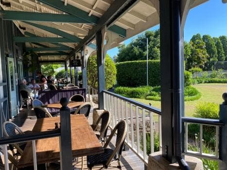 Cafe – Restaurant