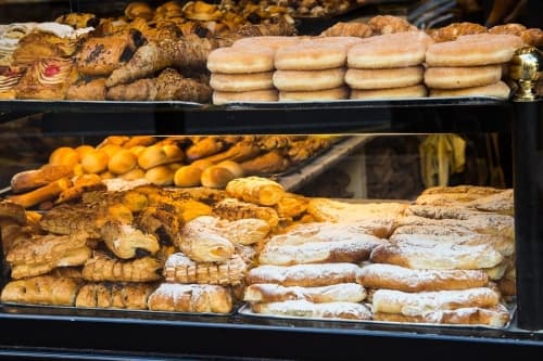 Cafe - Bakery - Takeaway -Franchise