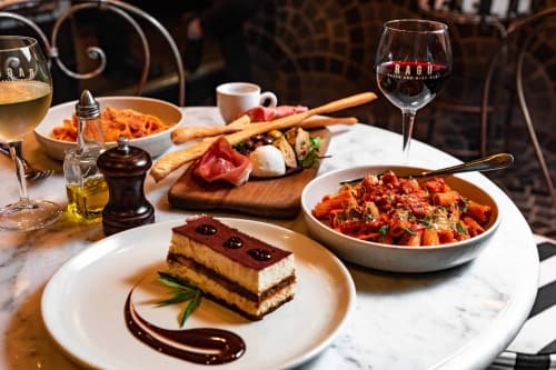 Under Management- Pasta / Wine Bar CBD Location