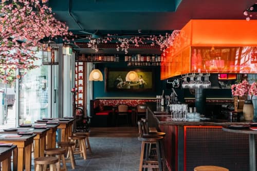 Restaurant / Bar